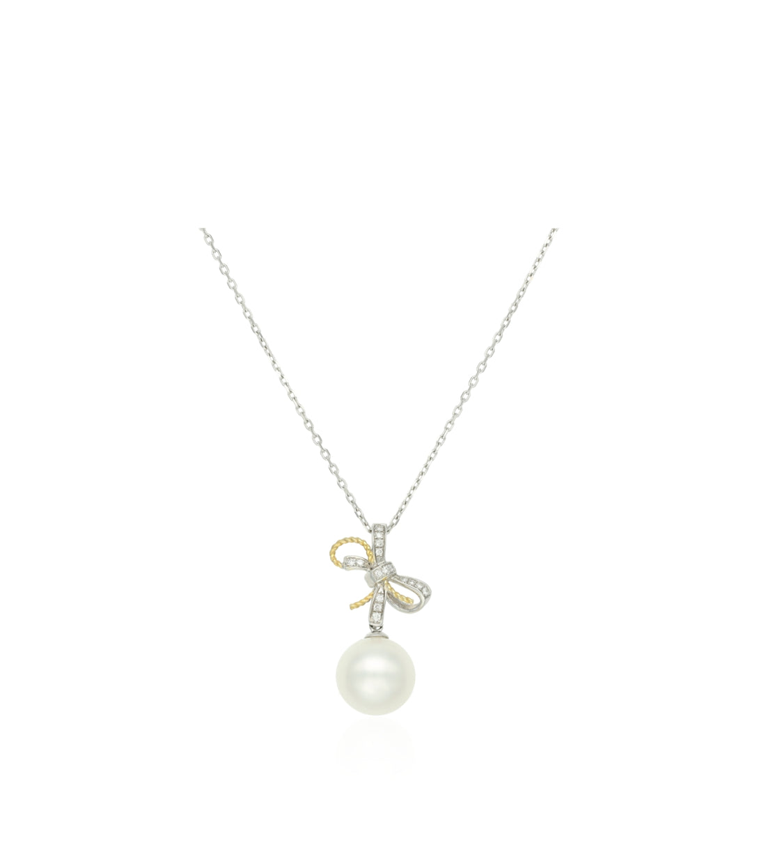 Bow pendant | White gold jewelry | Al Fardan Jewelry