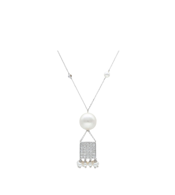 Pearl cascade